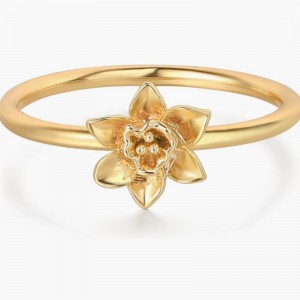Voortreffelijk 18k goud-Geplaatste 925 sterling zilveren bloemenring met delicate bloeiende bloemontwerp - elegante en lichtgewichtnatuur-Geïnspireerde sieraden voor vrouwen