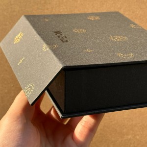 Starlit Flip Gift Box